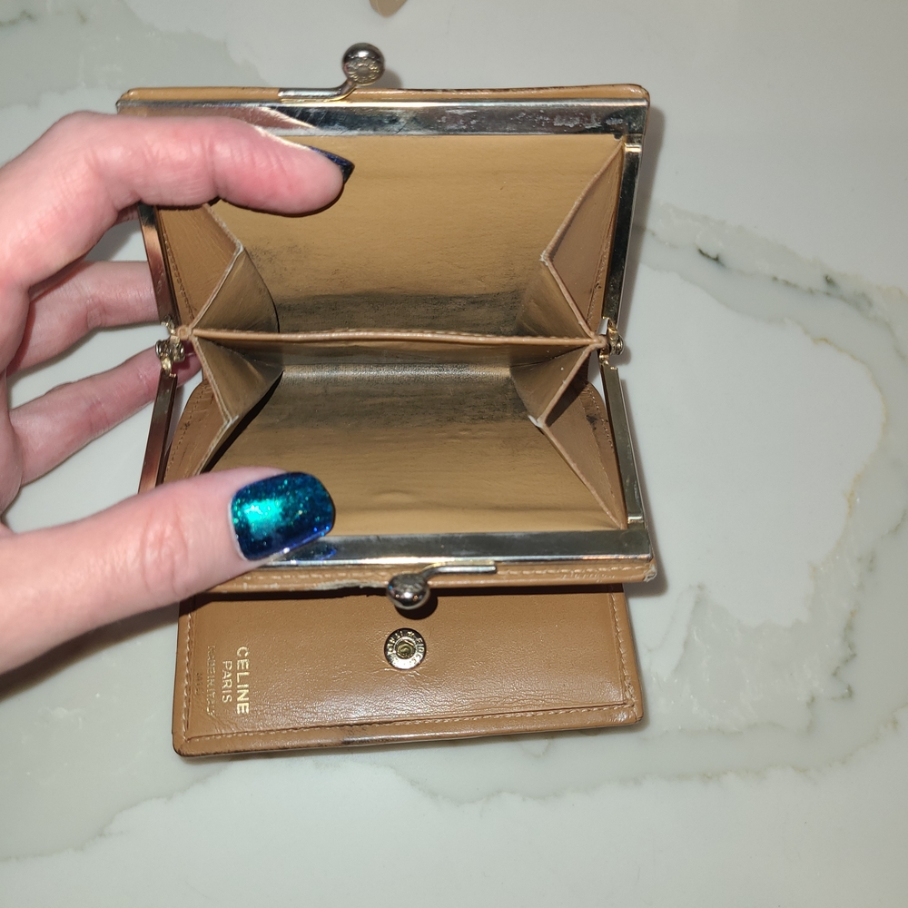 Celine Vintage Kisslock Tan and Brown  Wallet Fair - Picture 10 of 11